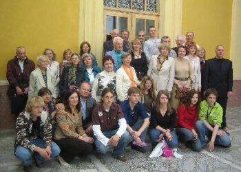 Anykštėnus ir ukmergiškius „suvienijo“ buvę ukmergiškiai: rašytojas Kęstutis Arlauskas ir „Marčiupio“ klubo literatas Algirdas Ražinskas.