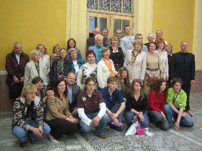 Anykštėnus ir ukmergiškius „suvienijo“ buvę ukmergiškiai: rašytojas Kęstutis Arlauskas ir „Marčiupio“ klubo literatas Algirdas Ražinskas.