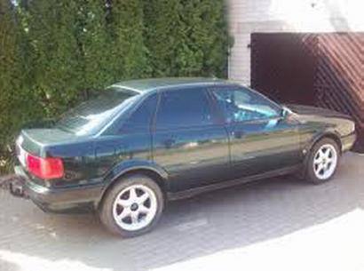 Gaisro metu išdegė automobilio salonas