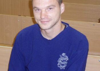 Kelių erelis Julius Širmenis siūlėsi pačiulpti policininko lytinį organą. Autoriaus nuotr.