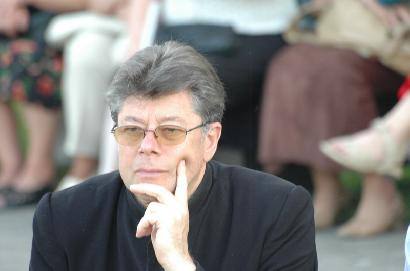 Anykščių klebonui Stanislovui Krumpliauskui nepriimtina idėja skaidyti Sakralinio meno centrą.