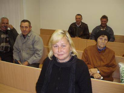Jolanta Pauliukevičienė žmogui į galvą trenkė bokalu todėl, kad buvo paprašyta liautis dainuoti. Autoriaus nuotr.