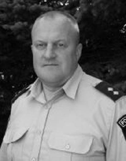 Buvęs policininkas Steponas Raišuotis nepasiduoda jį išmetusiai sistemai ir siekia, kad prokurorai įvertintų ir buvusių jo kolegų veiksmus. Nuotr. Iš interneto