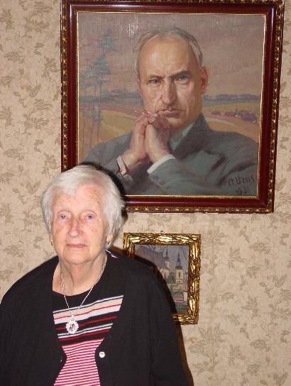 Paskutinioji L. Žukauskaitės-Ruigienės ir jos dukters Almos viešnagė Anykščiuose 2007 m. rudenį. Rasos Bražėnaitės nuotraukos.
