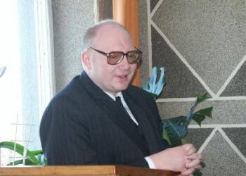 Buvęs Anykščių rajono apylinkės prokurartūros vyriausiasis prokurras Ričardas Juozainis dabar yra Utenos apylinkės prokuratūros vyriausiojo prokuroro pavaduotojas.