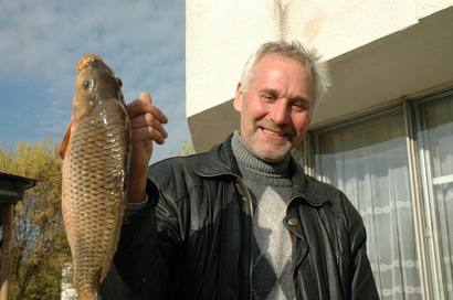SAVIVALDYBĖS ADMINISTRACIJOS DIREKTORIUI VILIUI JUODELIUI skirta padėka atsidūrė redakcijoje. Jono JUNEVIČIAUS nuotr.