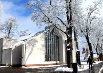 Anykščių koplyčioje per 2012 metus vyko 34 renginiai. Dar vieną renginį kolyčia „dalinosi“ su Anykščių sakralinio meno centru.