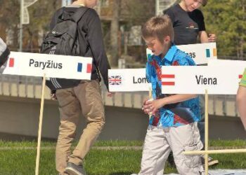 Anykščių centre vyksta Europos dienos renginiai. Austėjos ŠMIGELSKAITĖS nuotr.