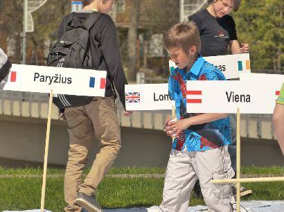 Anykščių centre vyksta Europos dienos renginiai. Austėjos ŠMIGELSKAITĖS nuotr.