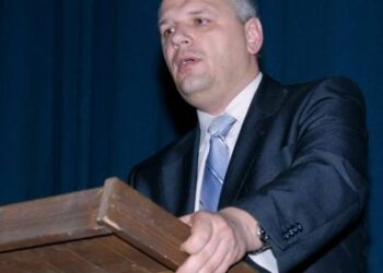 Žemės ūkio ministras Vigilijus Jukna sakė, kad nacionaliniame biudžete gyvulininkystei remti 2013 metais rasta papildomai 60 mln.Lt. Jono JUNEVIČIAUS nuotr.