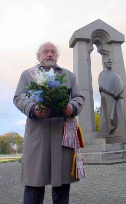 2011-ųjų rudenį Rimantas Vanagas buvo pagerbtas kaip antrasis A. Baranausko premijos laureatas. T. Kontrimavičiaus nuotrauka.
