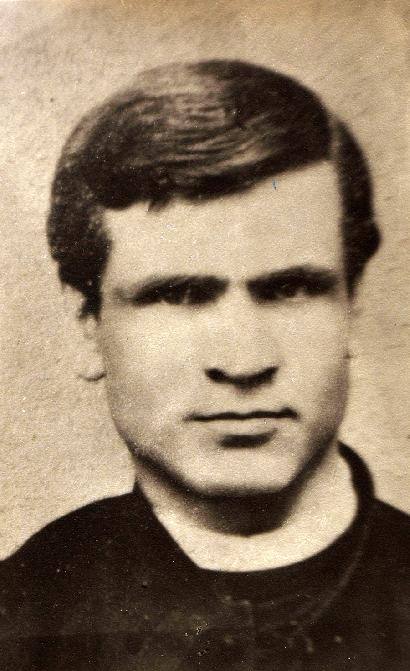 Būsimasis vyskupas A. Baranauskas – Sankt Peterburgo dvasinės akademijos studentas apie 1861 metus. Lietuvių literatūros ir tautosakos instituto nuotrauka, A. Baranausko ir A. Vienuolio-Žukausko memorialinio muziejaus fotokopija.