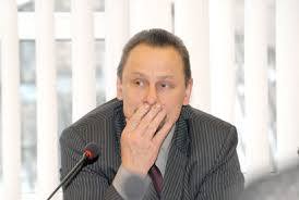 Meras Sigutis Obelevičius įtaria, kad valdininkai atsako ir į tuos žmonių klausimus, kurie nėra patvirtinti elektroniniu parašu...