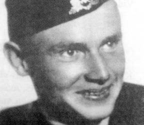 Aviacijos leitenantas ir mokytojas Juozas Karosas. Pasaulio anykštėnų bendrijos rinkinių nuotrauka.