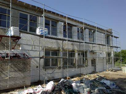 Pavasarį pastoliai stovės prie 15 Anykščių daugiabučių