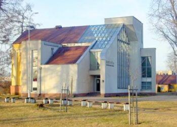 Anykščių koplyčia – vieta, kur anykštėnai per 22 metus įprato ieškoti kamerinių kultūros renginių. T. Kontrimavičiaus (VŽM) nuotrauka.