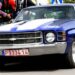 Anykščiuose praeiviai gali pasižvalgyti į 44 metų senumo „Chevrolet Chevel“. Autoriaus nuotr.