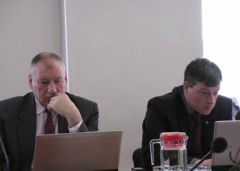 Socialdemokratas Dainius Žiogelis (dešinėje) labai mėgsta kultūrą. Vidmanto ŠMIGELSKO nuotr.
