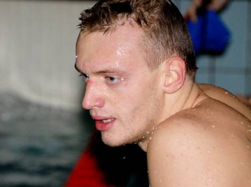 G. Titenis parveš į Anykščius Europos plaukimo čempionato bronzos medalį. Beje, prieš penkis metus bronzą jis parsivežė iš Romoje vykusių Pasaulio plaukimo pirmenybių. .Autoriaus nuotr.