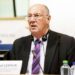 Regionų Komiteto prezidentas Michel Lebrun teigė, jog iš ES fondų gautus pinigus, valstybės narės turi investuoti taip, kad jų piliečiai galėtų gyventi oriai.