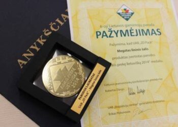 Iš parodos „Rinkis prekę lietuvišką 2014“ anykštėnai grįžo su auksu. Nuotrauka iš „Facebook“