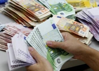 Daiva Goštautaitė ruošiasi į "Maximą"...