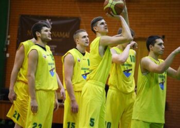 Anykščių "KKSC-Volupis" pateko tarp aštuonių stipriausių trečios Lietuvos krepšinio lygos komandų.Nuotrauka iš Anykščių kūno kultūros ir sporto centro internetinio puslapio.