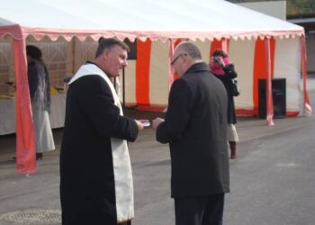 Biokuro katilinę pašventino Anykščių šv.Mato bažnyčios klebonas Petras Baniulis.