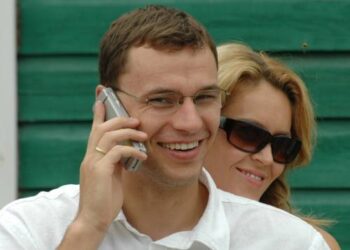 Buvęs Anykščių meras liberalas Darius Gudelis organizavo socialdemokratų partijos rinkimus, o dabar perėmė ir socialdemokratų valdomos Druskininkų savivaldybės įstaigos leistą laikraštį.