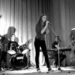 Nuo kairės pusės: Gvidas Diržys (gitara), Jonas Petraška (būgnai), Monika Motekaitytė (vokalas), Martynas Jurkėnas (klavišiniai) ir Vainius Indriūnas (gitara). Visi jie mąsto apie galimybę gyvenimą sieti su muzika, taip pat visi. išskyrus Gvidą, yra baigę Anykščių muzikos mokyklą.Autorės nuotr.
