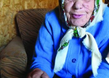 Senolė Zofija Grižienė – „nužudanti“ kiekvieną piktžolę ir niekad nesėdinti be darbo...