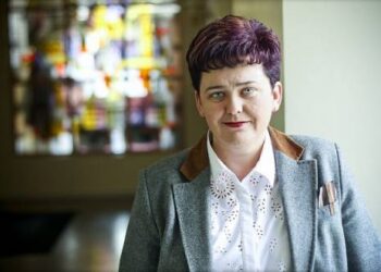 Kultūros paveldo departamento direktorė Diana Varnaitė - už senųjų Anykščių šv.Mato bažnyčios durų išsaugojimą.