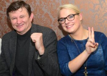 Seimo nariui Sergejui Jovaišai laukiant rezultatų kompaniją palaikė rajono Tarybos narė, konservatorė Gabrielė Griauzdaitė, kuri, beje, neatmetė, kad ir pati kada nors pabandys kandidatuoti į Seimą.