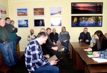 Gamtos fotografų klubas „Žalias skėtis“ nariai posėdžiavo naujose patalpose. Autoriaus nuotr.