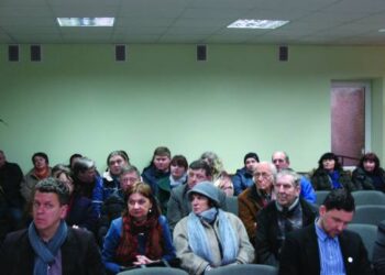 Kavarskiečiai, regis, turėjo daugiau padėkų nei priekaištų rajono ir seniūnijos vadovams. Vidmanto ŠMIGELSKO nuotr.