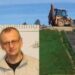 Iš Anykščių kilę istorikas Tomas Baranauskas ir archeologas dr. Gintautas Zabiela mano, kad statybos ant Vilniaus ir Ukmergės piliakalnių yra blogis, tačiau neprieštarauja paaukoti Šeimyniškėlių piliakalnį medinės pilies statybai.