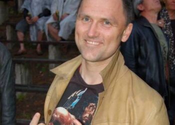 Socialinę sritį kuruojantis mero patarėjas Donaldas Vaičiūnas neigai daręs įtaką savivaldybės sudarytai komisijai, kuris sprendė kas Anykščių rajone teiks kompleksines paslaugas .