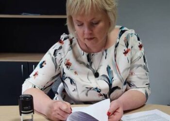 Anykščių verslo informacinio centro direktorė Renata Gudonienė prisipažino, kad įstaigos reorganizacijos laukianti su nežinia.
