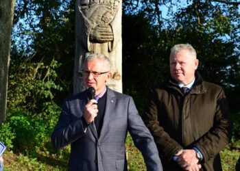 Nepriklausomybės akto signataro Stepono Kairio gimtinėje kalba Vilniaus anykštėnas, pulkininkas, Vilniuje dirbantis NATO Energetinio saugumo kompetencijos centro direktorius Gintaras Bagdonas.