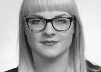 Rajono Tarybos narė Gabrielė Griauzdaitė yra savivaldybės Jaunimo reikalų tarybos narė.