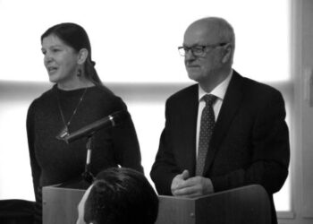 Į rajono Tarybos posėdį atvyko Norvegijos politikas Arnfinn Nergård, kuriam suteiktas Anykščių krašto garbės ambasadoriaus vardas.