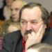Buvęs Anykščių rajono Tarybos narys Romaldas Gižinskas piktinasi serialo "Varom į miestą" režisieriaus elgesiu.