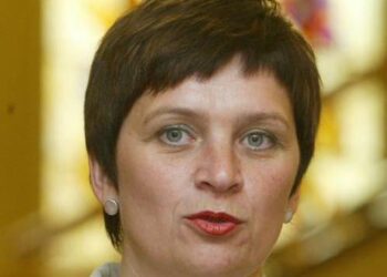 - Ar tikrai visuomenės informavimo priemonės kaltos dėl didelio savižudybių skaičiaus? - "Vakaro žinios" paklausė laikraščio „Anykšta“ redaktorės Gražinos ŠMIGELSKIENĖS.