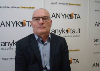 UAB "Anykščių šiluma" direktorius Virgilijus Vaičiulis sakė, kad ateityje visas dėmesys bus skiriams suvartojamo šilumos kiekio mažinimui.