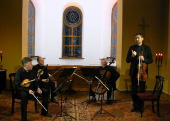 Čiurlionio kvarteto koncertas Anykščių koplyčioje – prabangi dovana Anykščių sakralinio meno centro – Angelų muziejaus draugams ir rėmėjams.Ritos Babelienės nuotr.