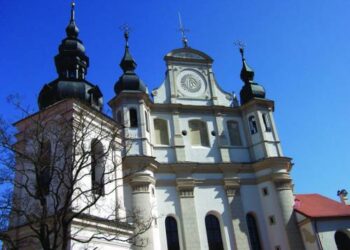 Bažnytinio meno muziejus įsikūręs pačioje sostinės širdyje, šv. Mykolo bažnyčioje.