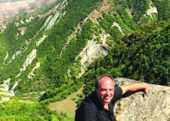 > Azerbaidžane dirbantis anykštėnas profesorius Audrius Bitinas kartais išvyksta į kalnus.