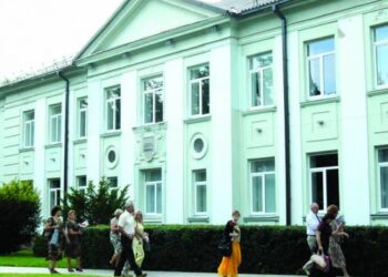 Anykščių A. Vienuolio progimnazija padarė klaidą skelbdama vaikų asmens duomenis.