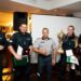 Lietuvos policijos generalinis komisaras Linas Pernavas ir konkurso nugalėtojų - Kauno apskrities vyriausiojo policijos komisariato komanda. Nuotrauka iš Lino PERNAVO "Facebook"-o