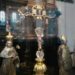 Krištolinis Šv. Eustachijaus relikvijorius ir Lietuvos bei Lenkijos globėjų -  Šv. Kazimiero ir Šv. Stanislovo -  relikvijoriai.